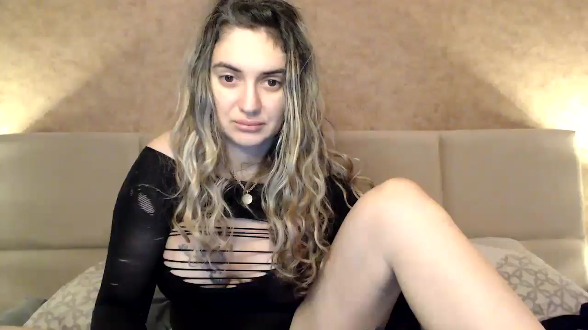 Gallery image thumbnail from MissDivinna's myfreecams stream on, 03/08/2026, 24:59 image 1 of 20