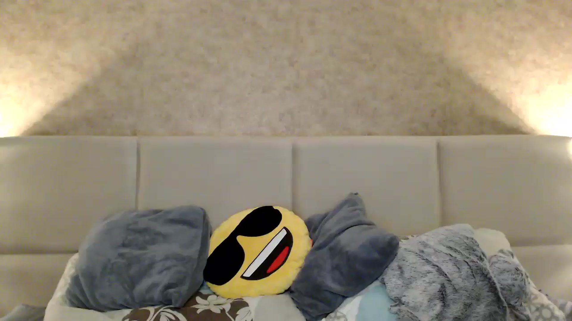 Gallery image thumbnail from MissDivinna's myfreecams stream on, 03/08/2026, 21:22 image 14 of 20