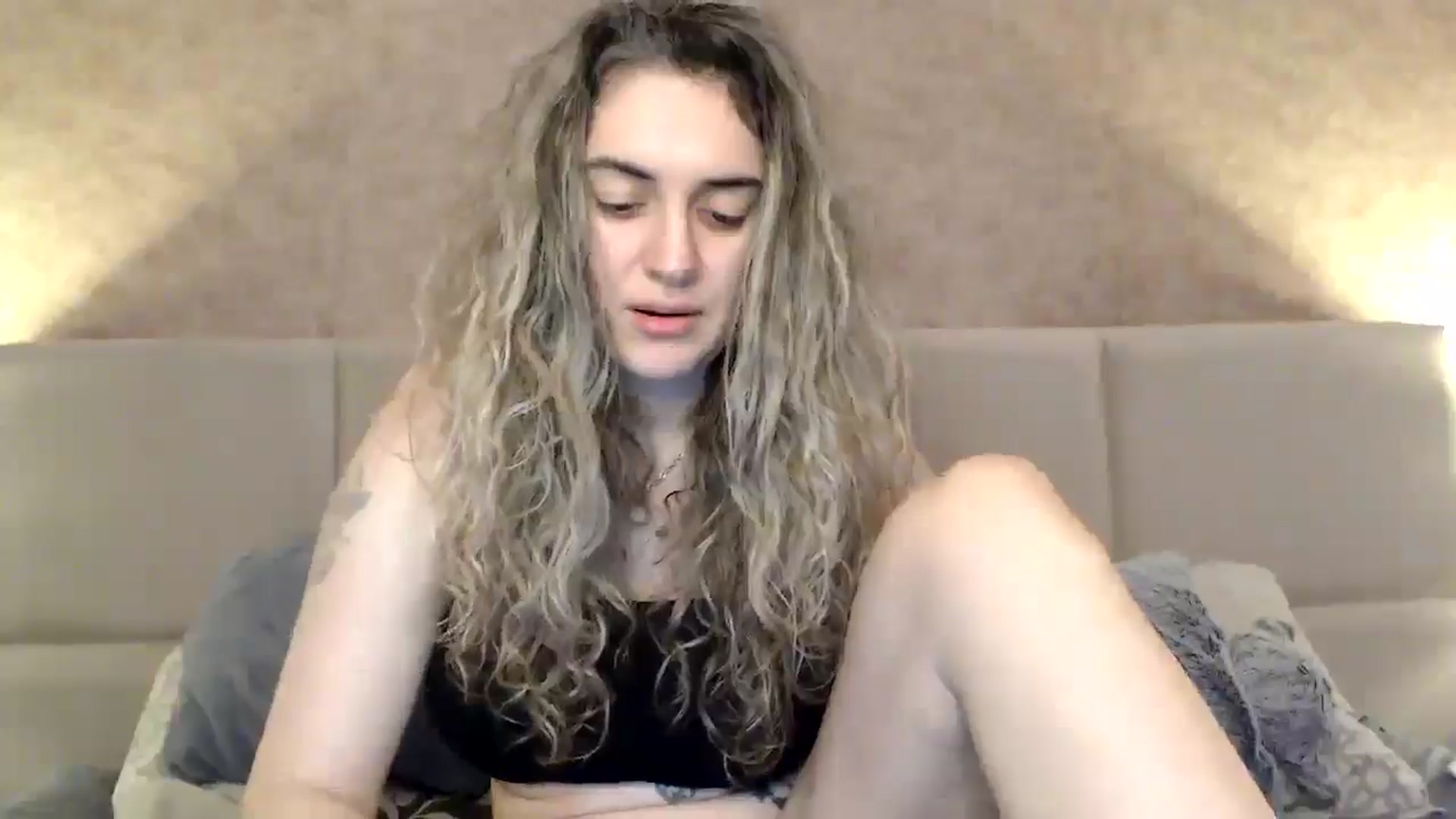 Gallery image thumbnail from MissDivinna's myfreecams stream on, 03/08/2026, 21:22 image 10 of 20