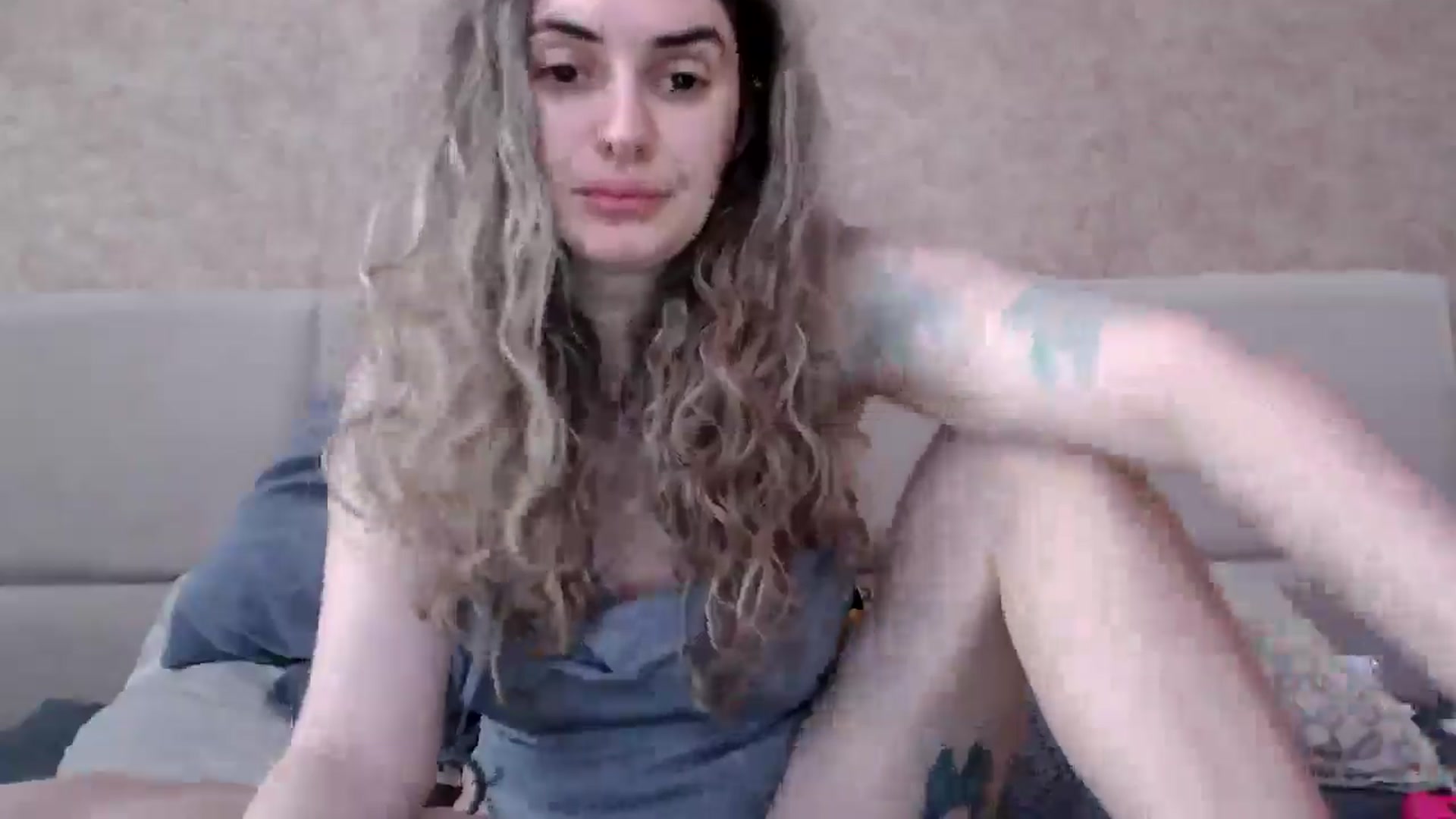 Gallery image thumbnail from MissDivinna's myfreecams stream on, 03/09/2026, 06:43 image 19 of 20