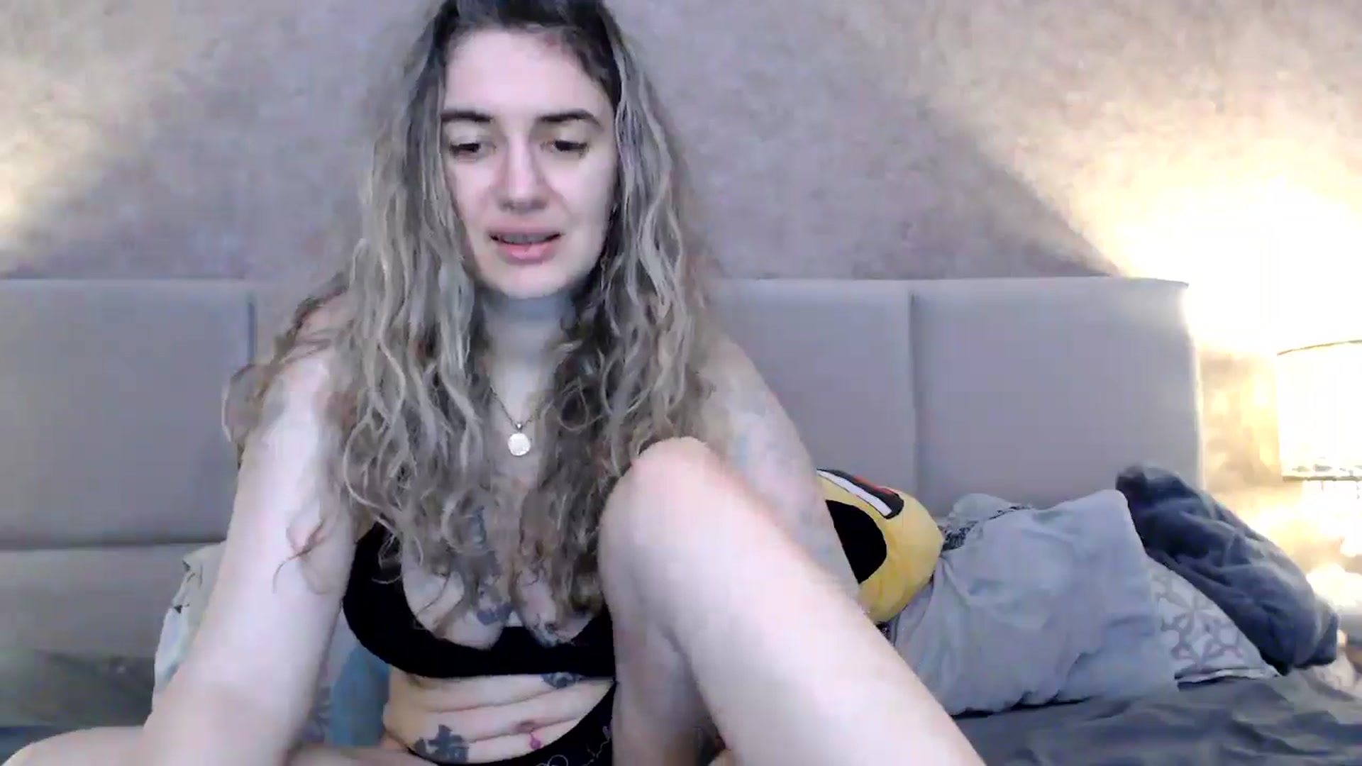 Gallery image thumbnail from MissDivinna's myfreecams stream on, 03/10/2026, 01:11 image 11 of 20