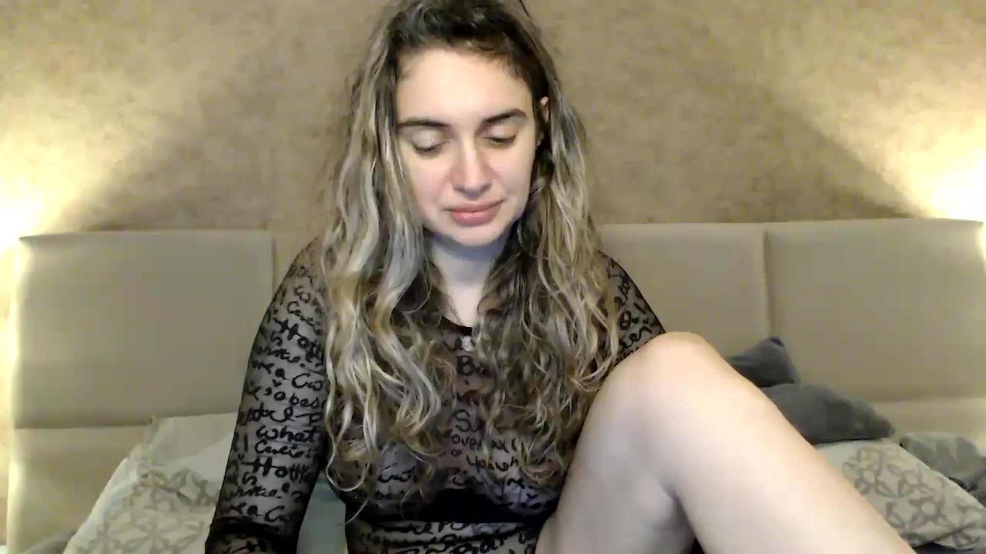 Gallery image thumbnail from MissDivinna's myfreecams stream on, 03/16/2026, 24:13 image 8 of 20