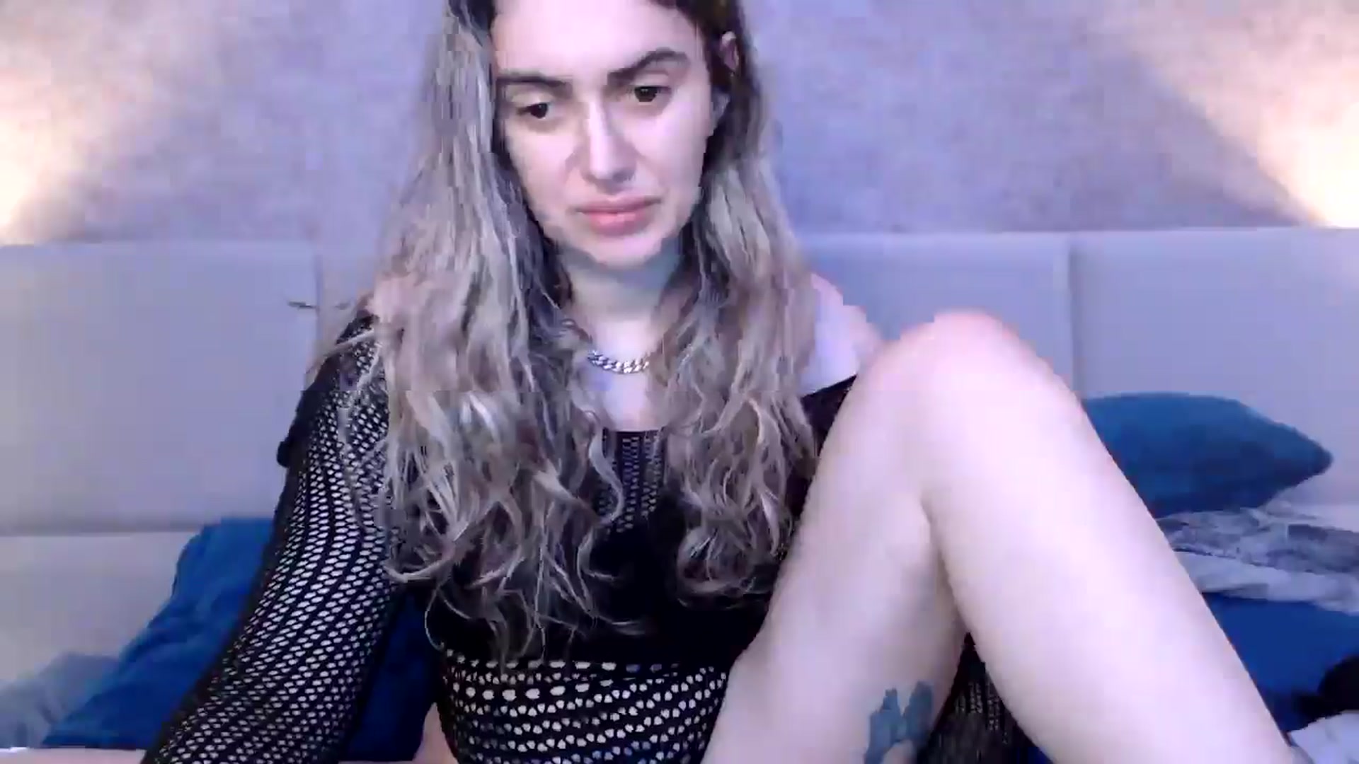 Gallery image thumbnail from MissDivinna's myfreecams stream on, 03/20/2026, 24:12 image 3 of 20