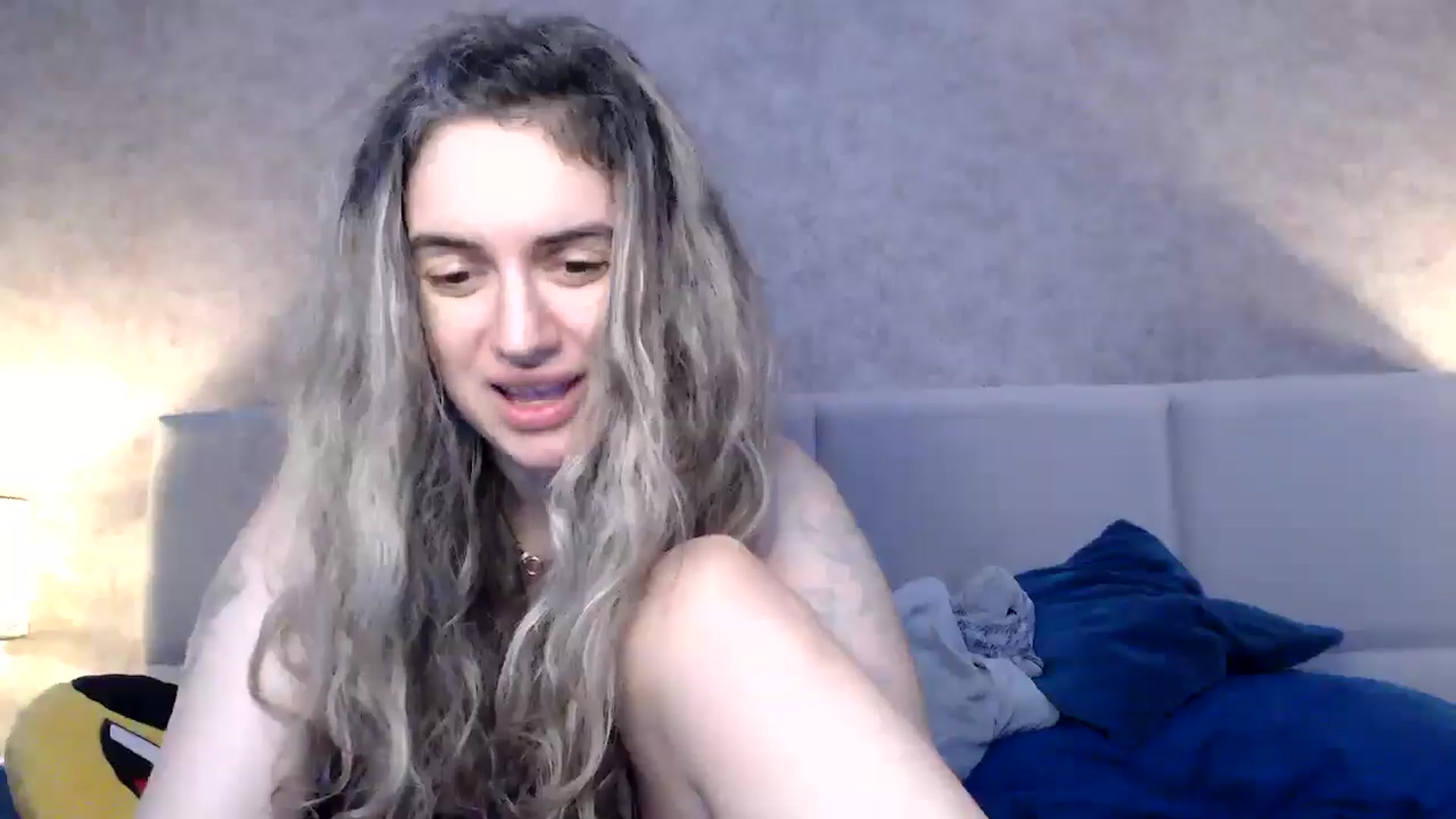 Gallery image thumbnail from MissDivinna's myfreecams stream on, 03/22/2026, 01:41 image 18 of 20
