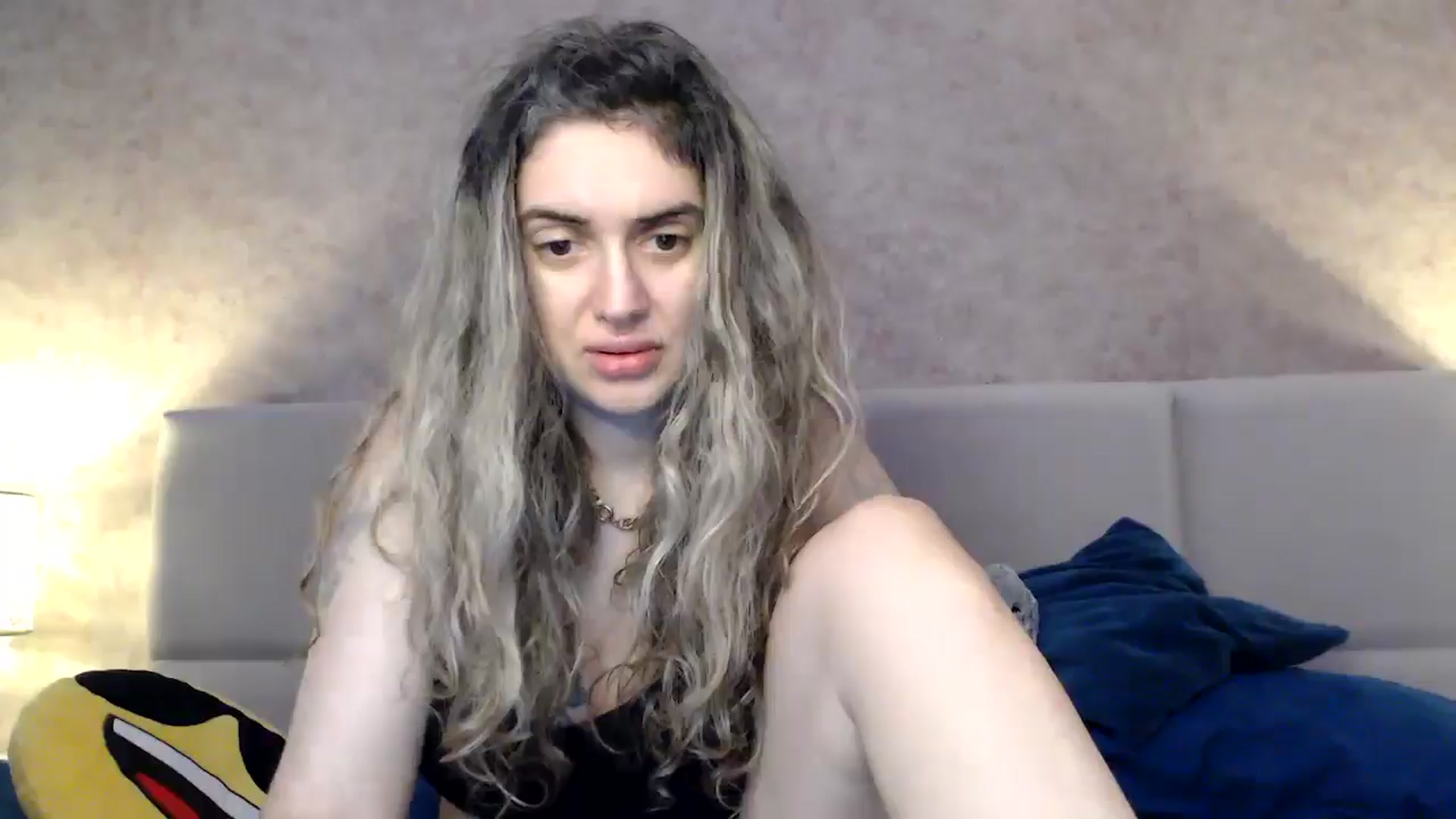 Gallery image thumbnail from MissDivinna's myfreecams stream on, 03/22/2026, 01:41 image 16 of 20