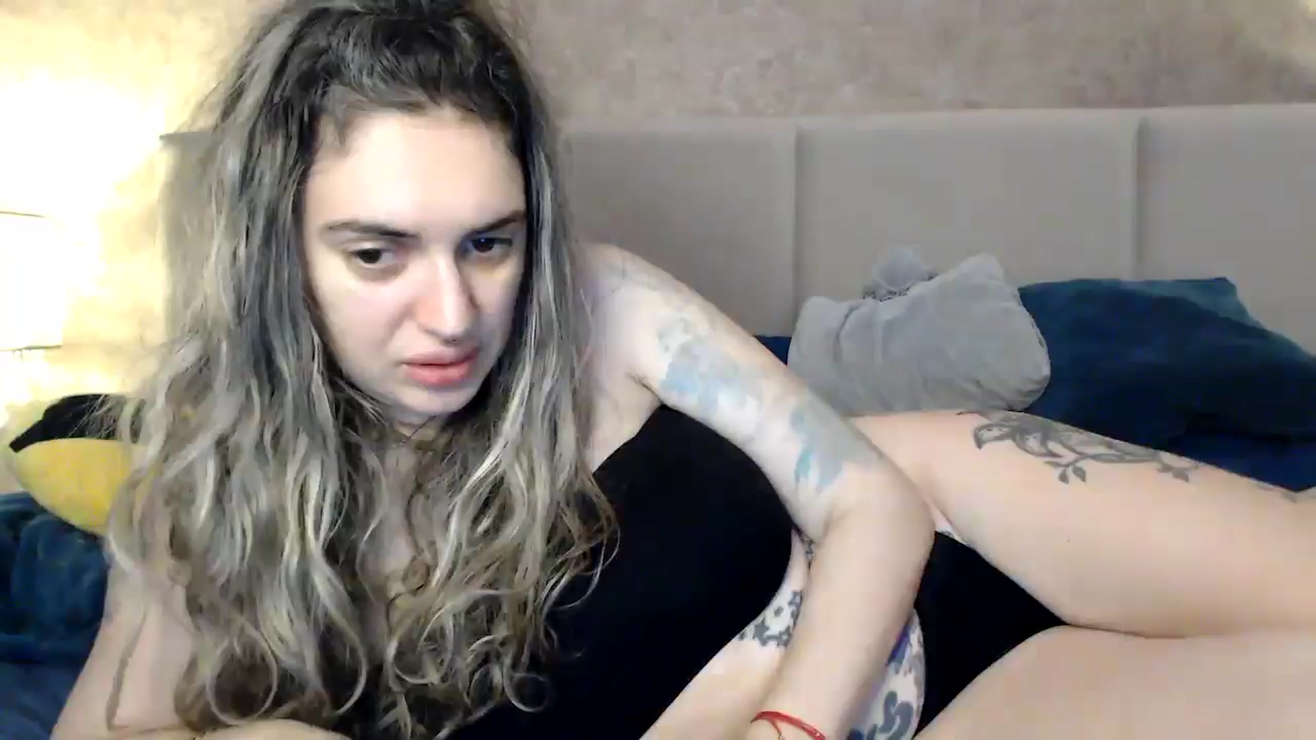 Gallery image thumbnail from MissDivinna's myfreecams stream on, 03/28/2026, 01:05 image 4 of 20