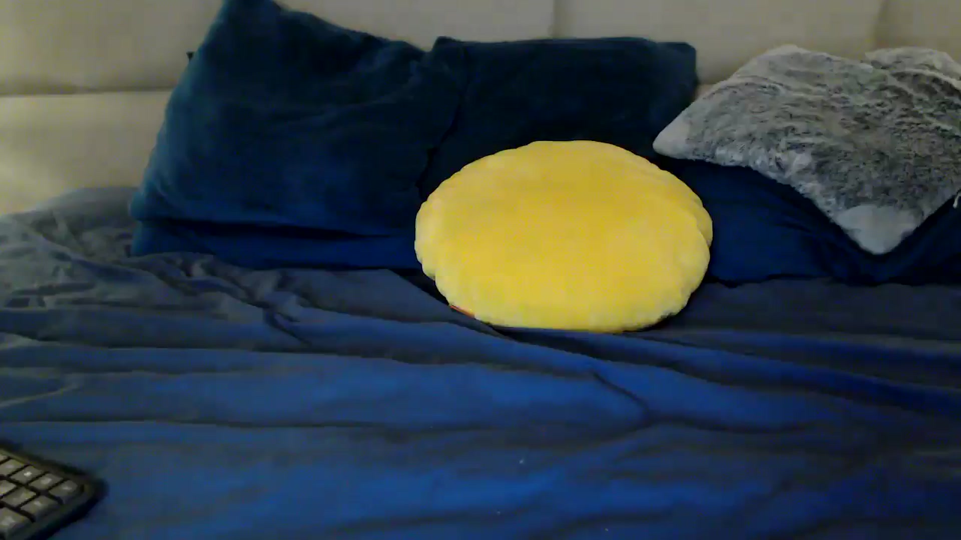 Gallery image thumbnail from MissDivinna's myfreecams stream on, 03/29/2026, 01:39 image 14 of 20