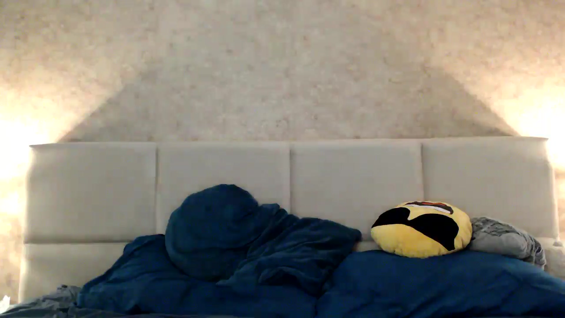 Gallery image thumbnail from MissDivinna's myfreecams stream on, 03/30/2026, 22:32 image 17 of 20