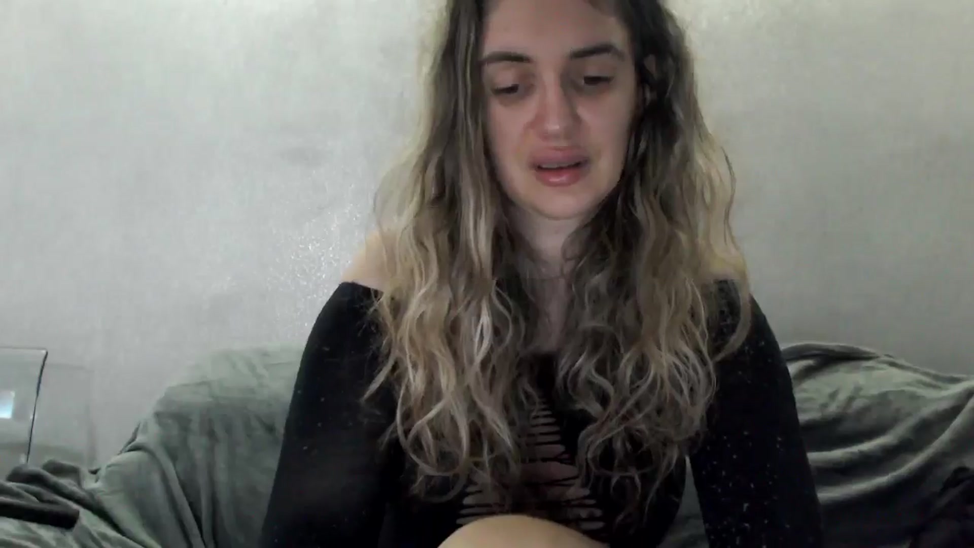 Gallery image thumbnail from MissDivinna's myfreecams stream on, 04/10/2026, 03:03 image 3 of 20