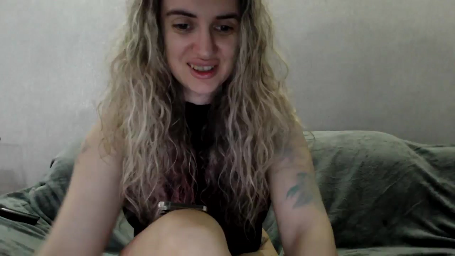 Gallery image thumbnail from MissDivinna's myfreecams stream on, 04/11/2026, 24:16 image 1 of 20