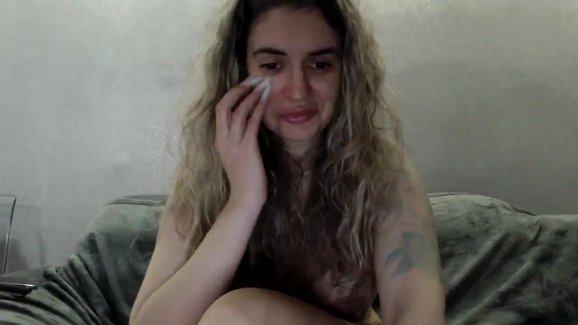 Gallery image thumbnail from MissDivinna's myfreecams stream on, 04/11/2026, 23:52 image 9 of 20