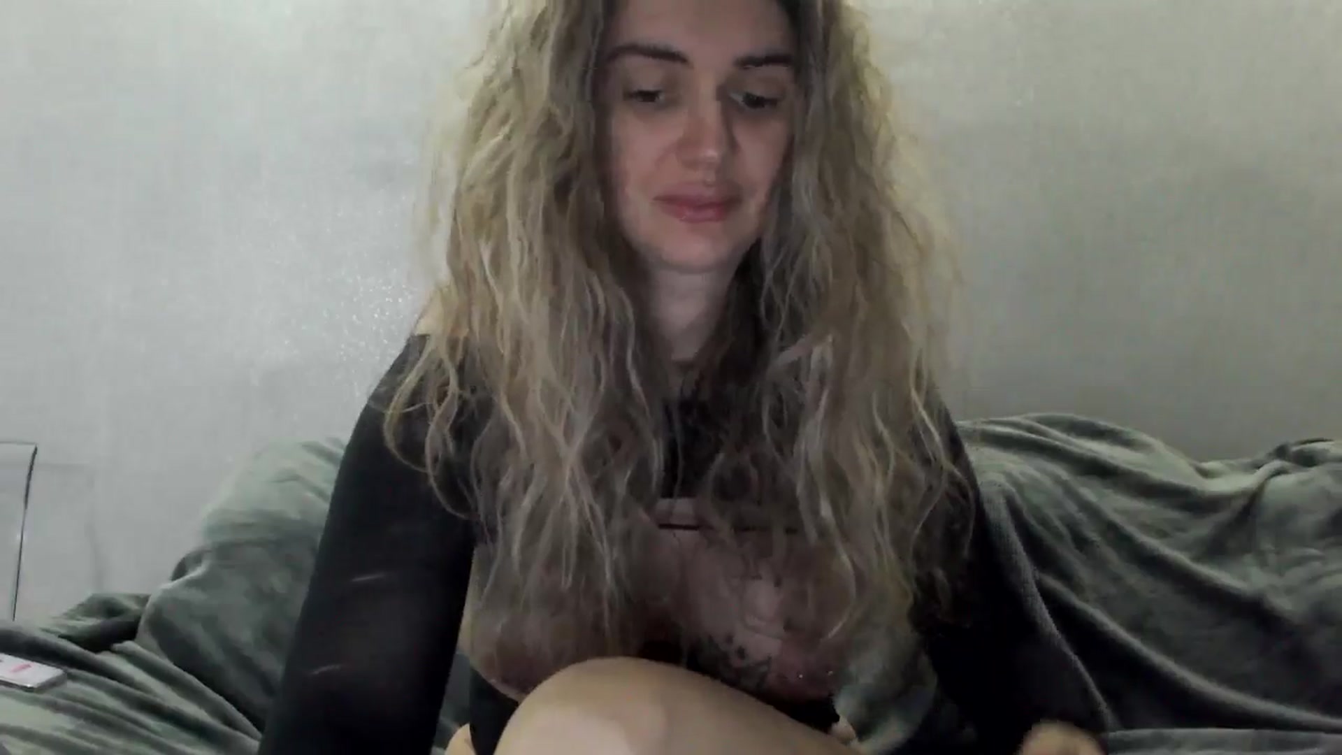 Gallery image thumbnail from MissDivinna's myfreecams stream on, 04/12/2026, 23:40 image 18 of 20