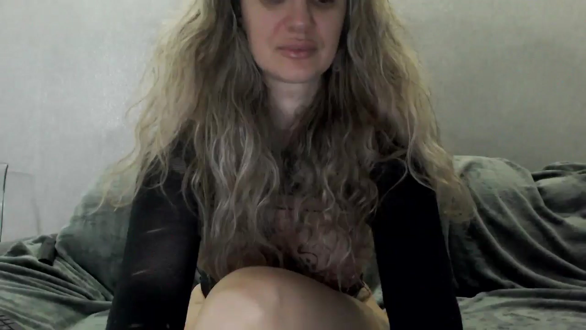 Gallery image thumbnail from MissDivinna's myfreecams stream on, 04/13/2026, 24:00 image 9 of 20