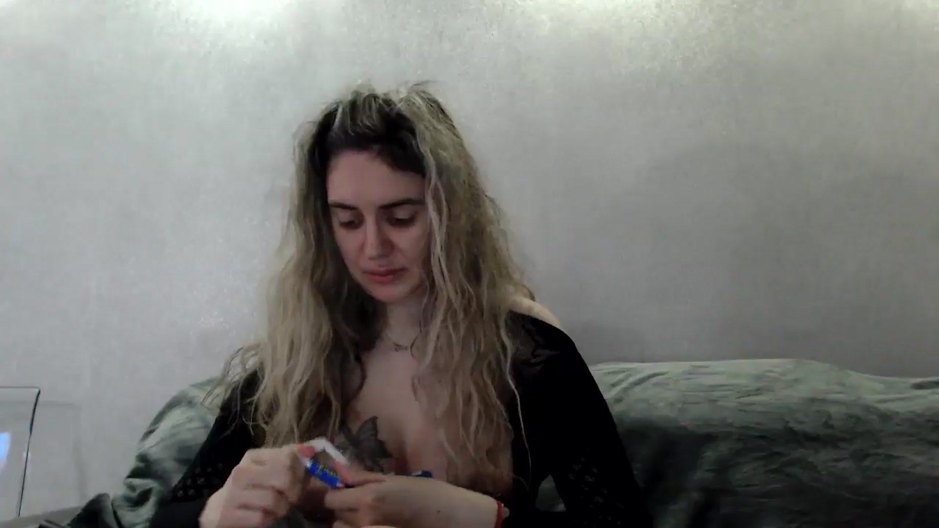 Gallery image thumbnail from MissDivinna's myfreecams stream on, 04/13/2026, 21:59 image 18 of 20