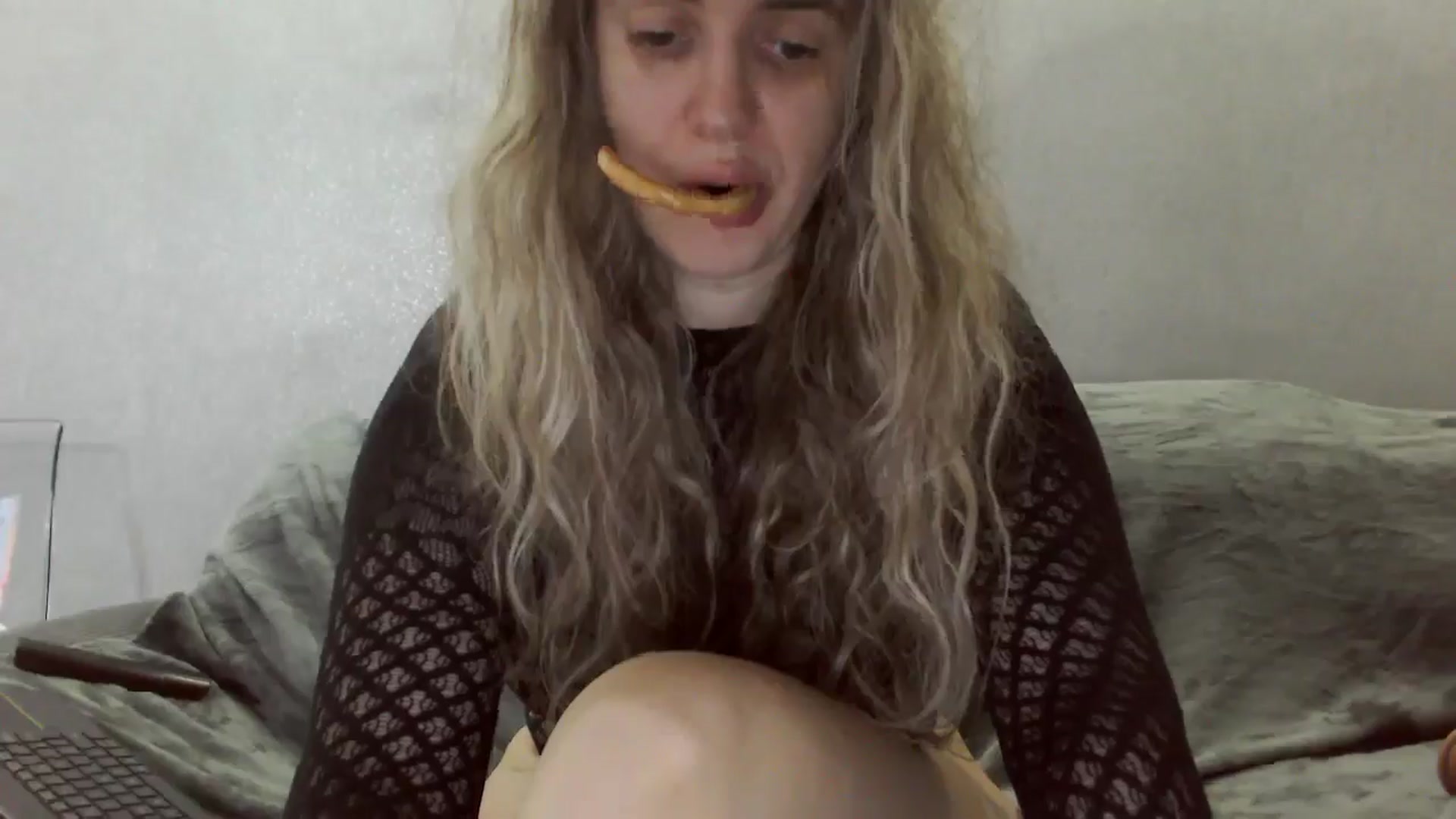 Gallery image thumbnail from MissDivinna's myfreecams stream on, 04/13/2026, 22:54 image 2 of 20