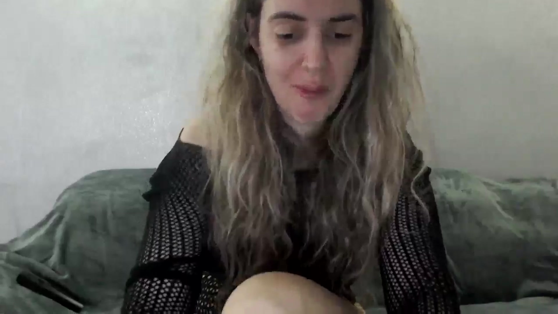 Gallery image thumbnail from MissDivinna's myfreecams stream on, 04/14/2026, 21:46 image 11 of 20