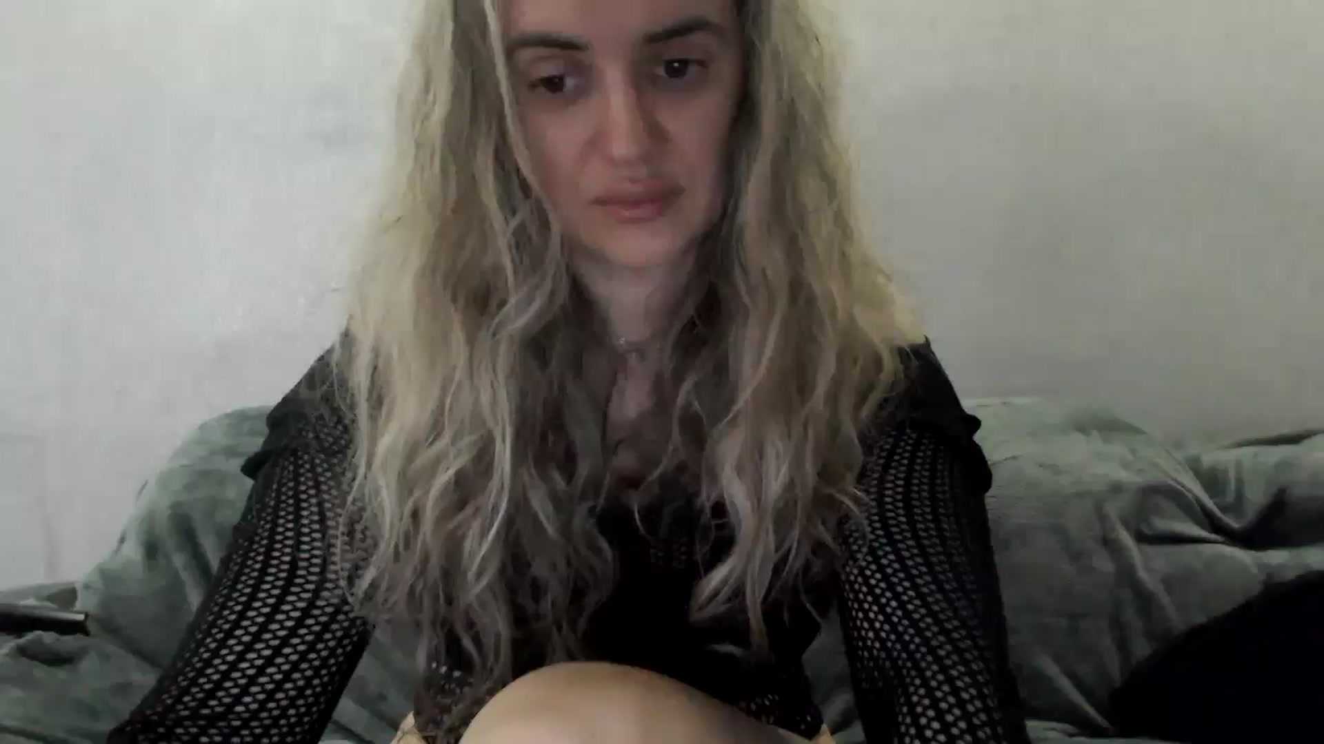 Gallery image thumbnail from MissDivinna's myfreecams stream on, 04/14/2026, 23:46 image 20 of 20