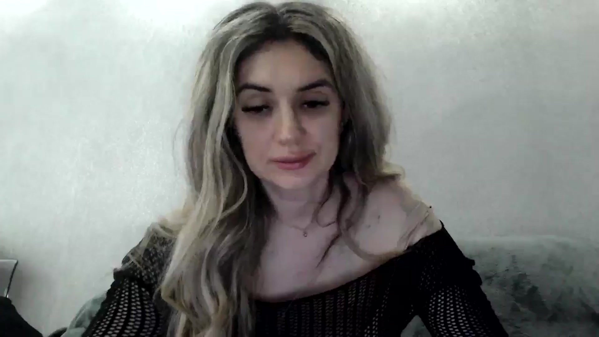 Gallery image thumbnail from MissDivinna's myfreecams stream on, 04/20/2026, 01:20 image 2 of 20