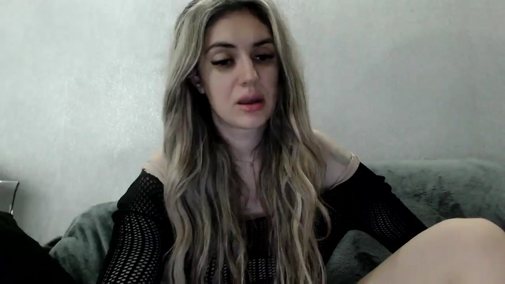 Gallery image thumbnail from MissDivinna's myfreecams stream on, 04/20/2026, 01:20 image 10 of 20