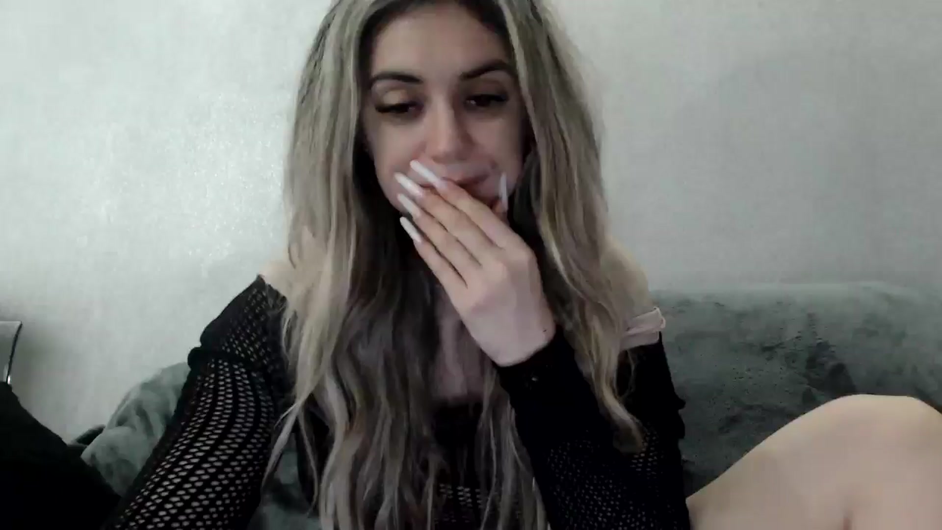 Gallery image thumbnail from MissDivinna's myfreecams stream on, 04/20/2026, 01:20 image 4 of 20