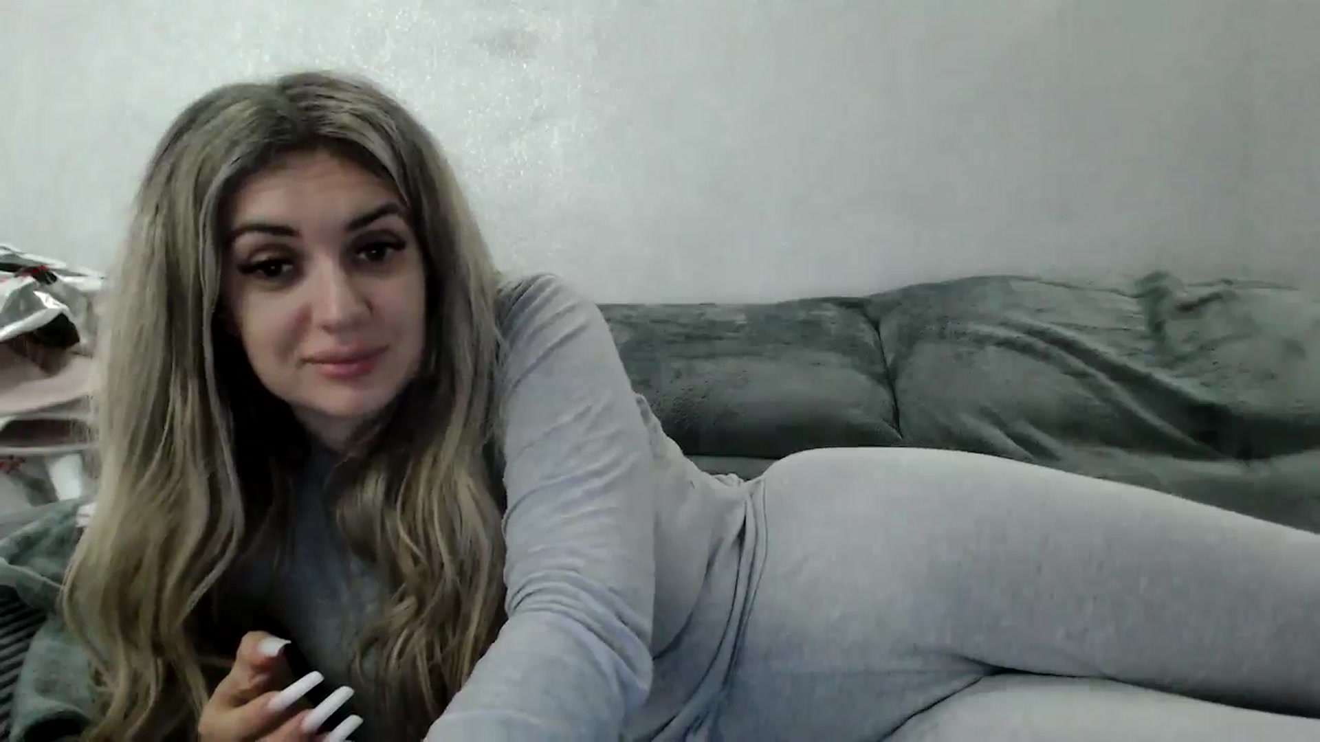 Gallery image thumbnail from MissDivinna's myfreecams stream on, 04/21/2026, 03:17 image 20 of 20