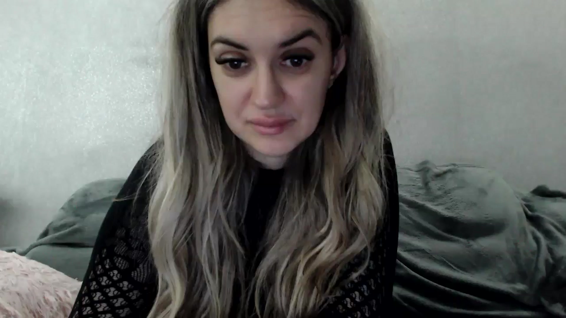 Gallery image thumbnail from MissDivinna's myfreecams stream on, 04/21/2026, 03:17 image 2 of 20