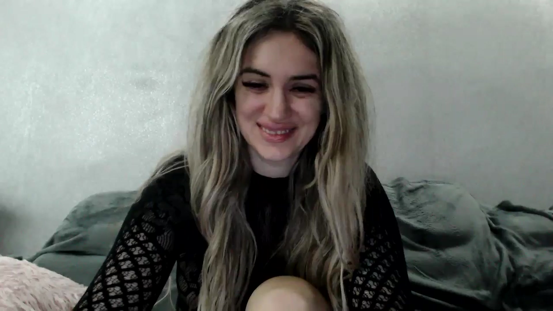 Gallery image thumbnail from MissDivinna's myfreecams stream on, 04/21/2026, 03:17 image 9 of 20