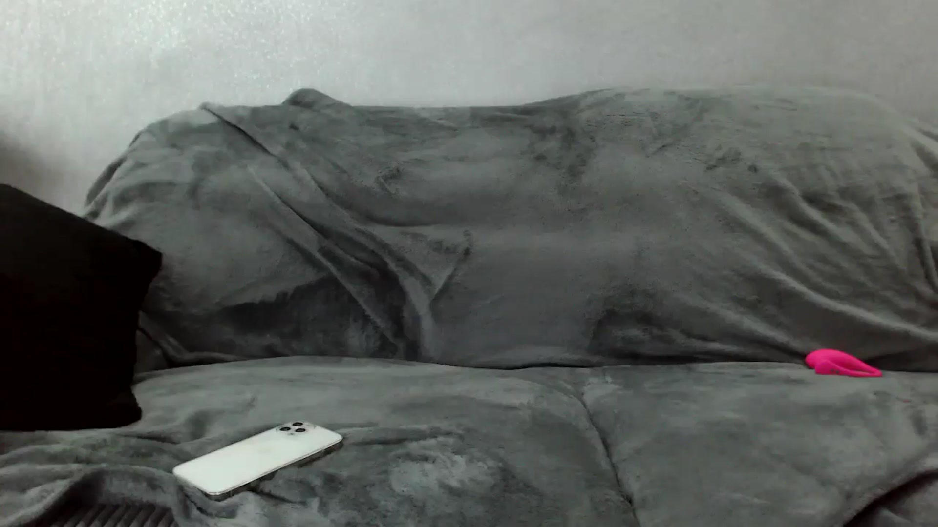 Gallery image thumbnail from MissDivinna's myfreecams stream on, 04/21/2026, 22:32 image 13 of 20