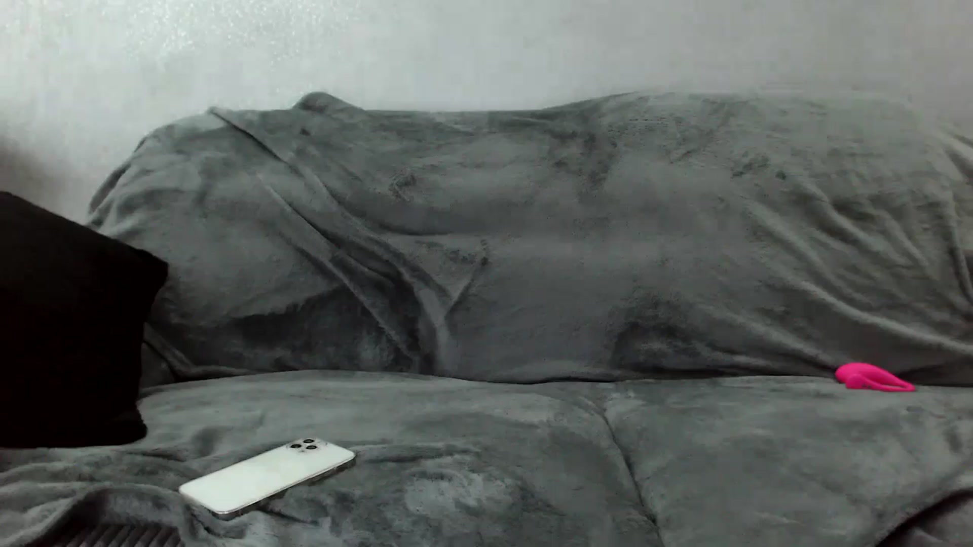 Gallery image thumbnail from MissDivinna's myfreecams stream on, 04/21/2026, 22:32 image 10 of 20