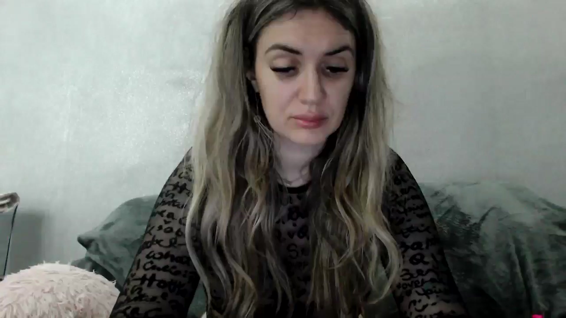 Gallery image thumbnail from MissDivinna's myfreecams stream on, 04/25/2026, 01:42 image 2 of 20
