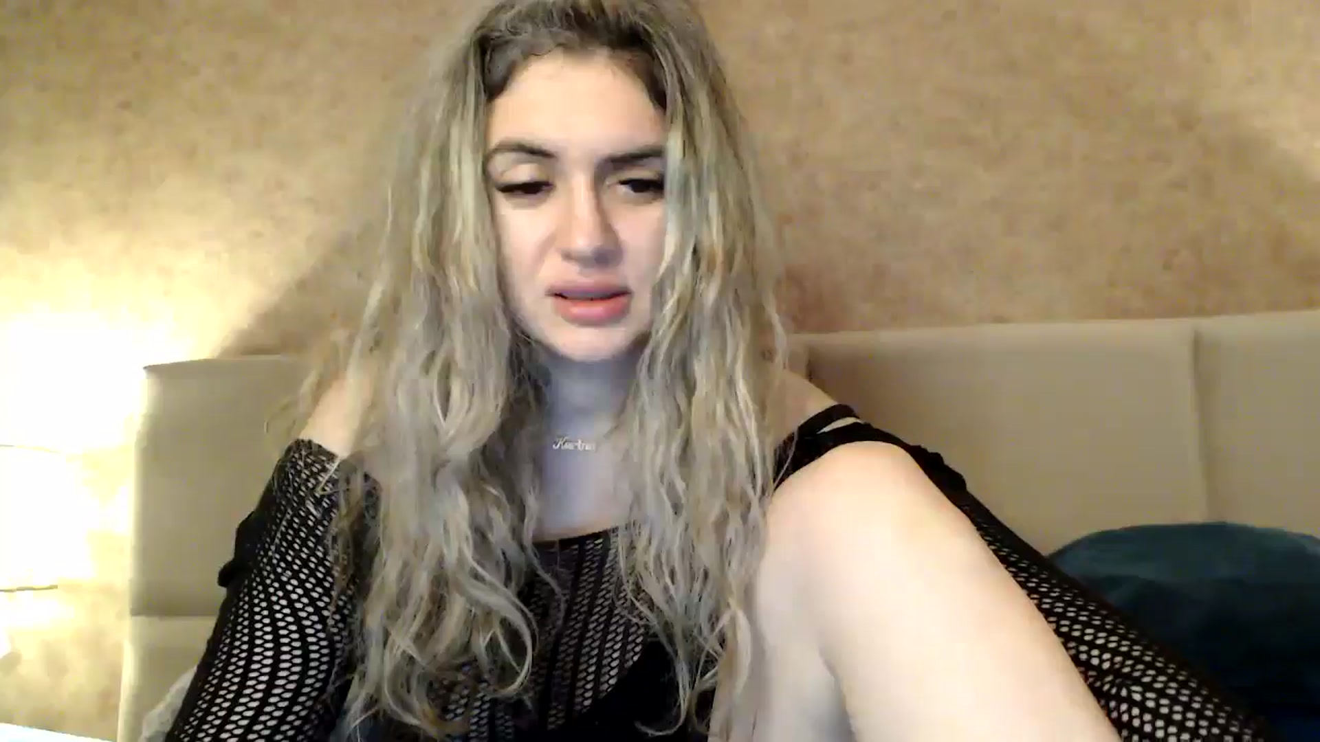 Gallery image thumbnail from MissDivinna's myfreecams stream on, 04/27/2026, 01:21 image 17 of 20