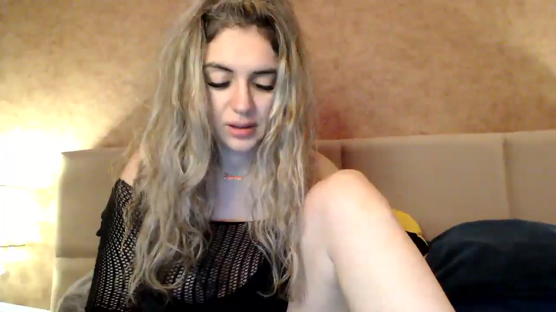 Gallery image thumbnail from MissDivinna's myfreecams stream on, 04/27/2026, 01:21 image 13 of 20