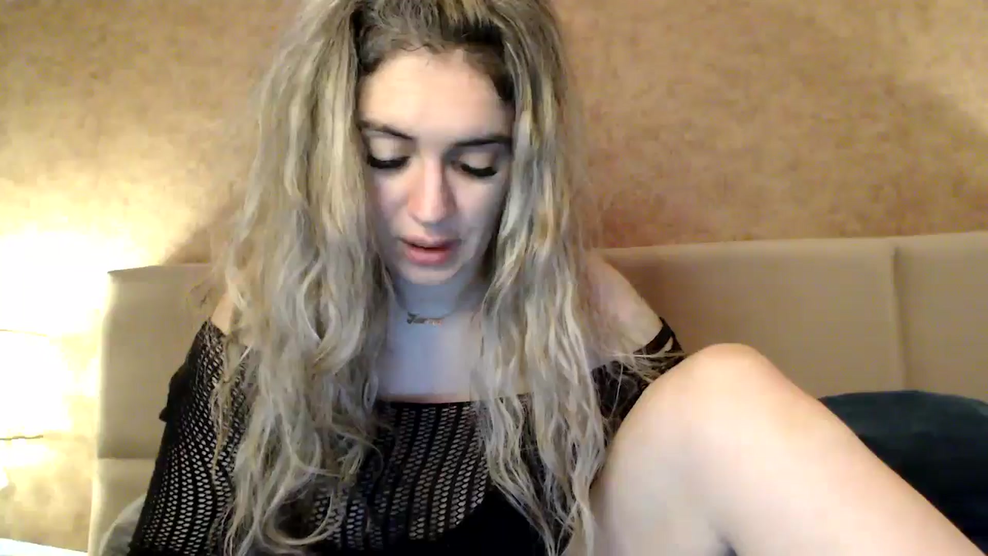 Gallery image thumbnail from MissDivinna's myfreecams stream on, 04/27/2026, 01:21 image 12 of 20