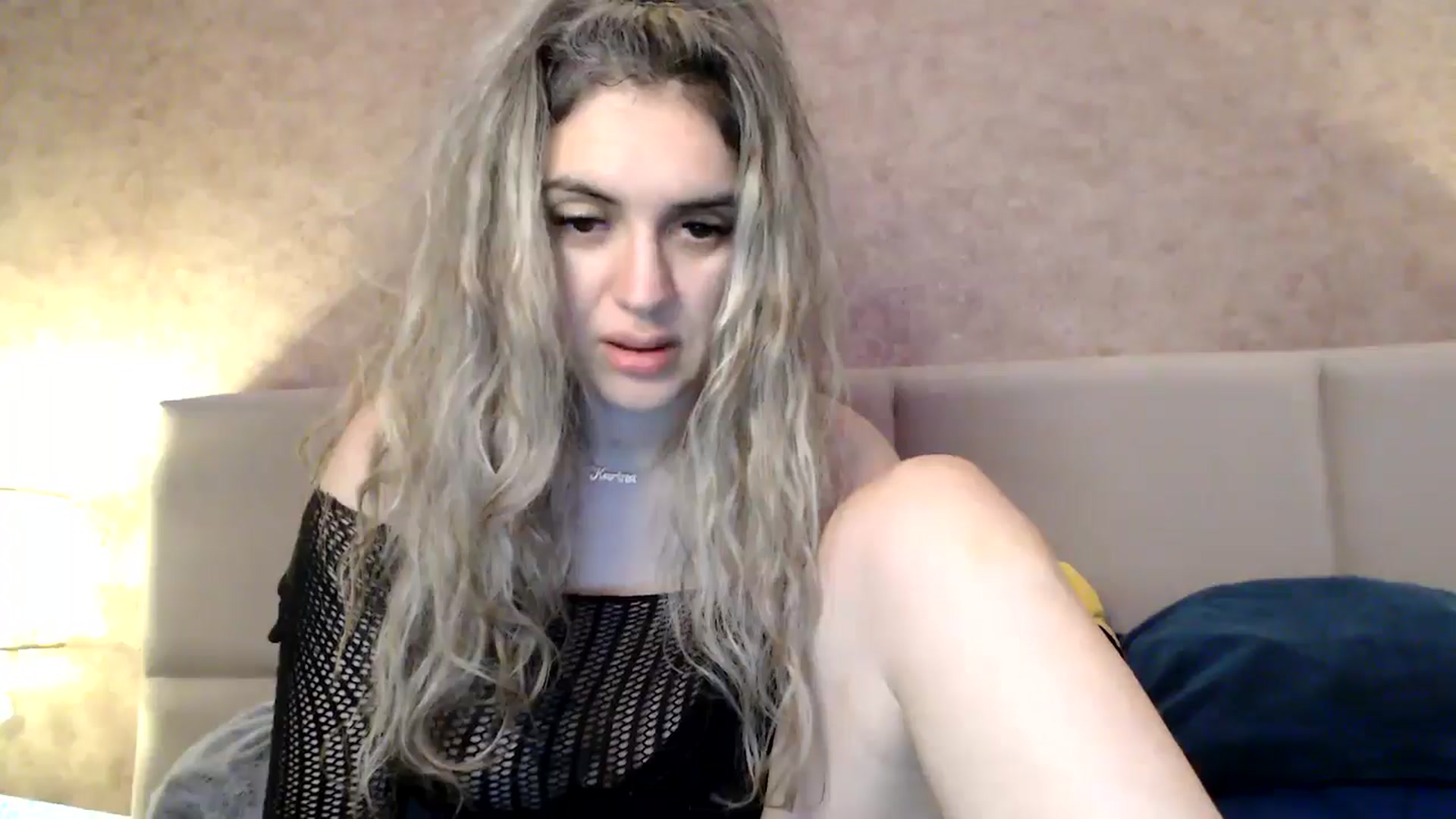 Gallery image thumbnail from MissDivinna's myfreecams stream on, 04/27/2026, 01:21 image 14 of 20