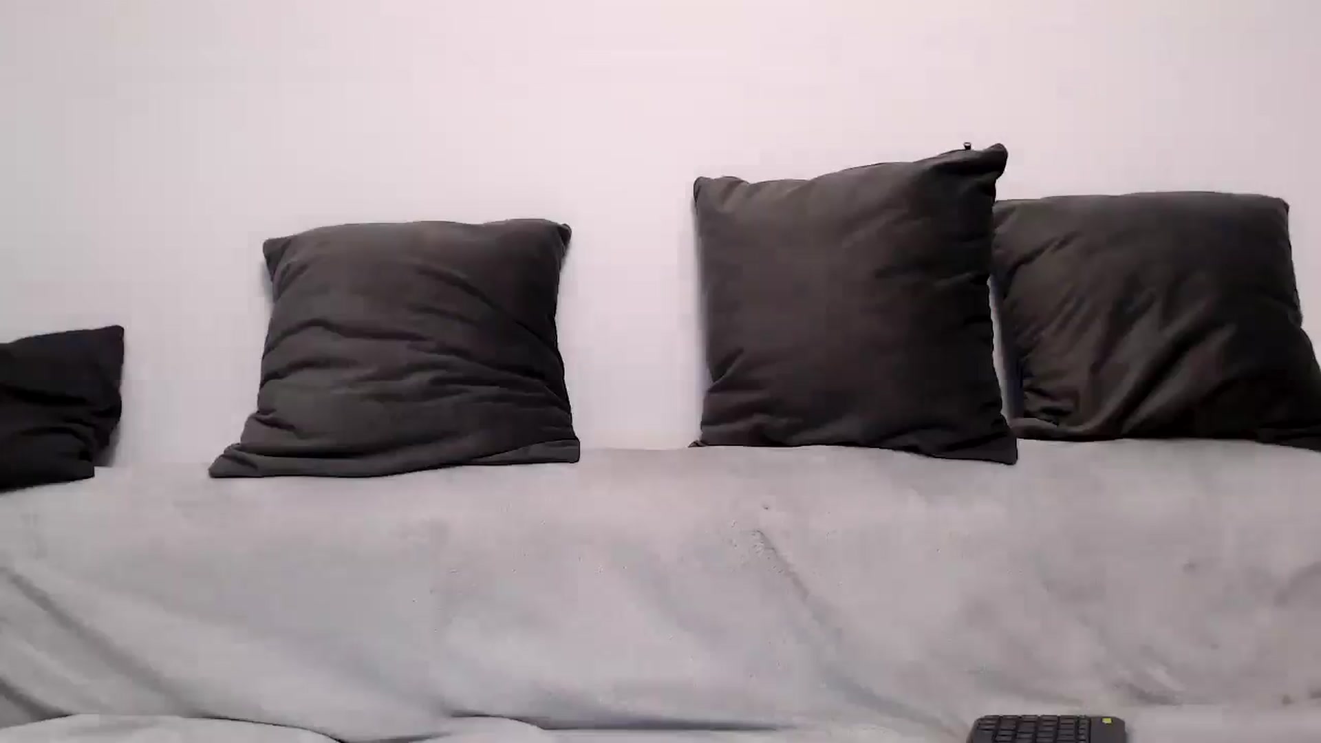 Gallery image thumbnail from MissDivinna's myfreecams stream on, 05/04/2026, 24:37 image 15 of 20
