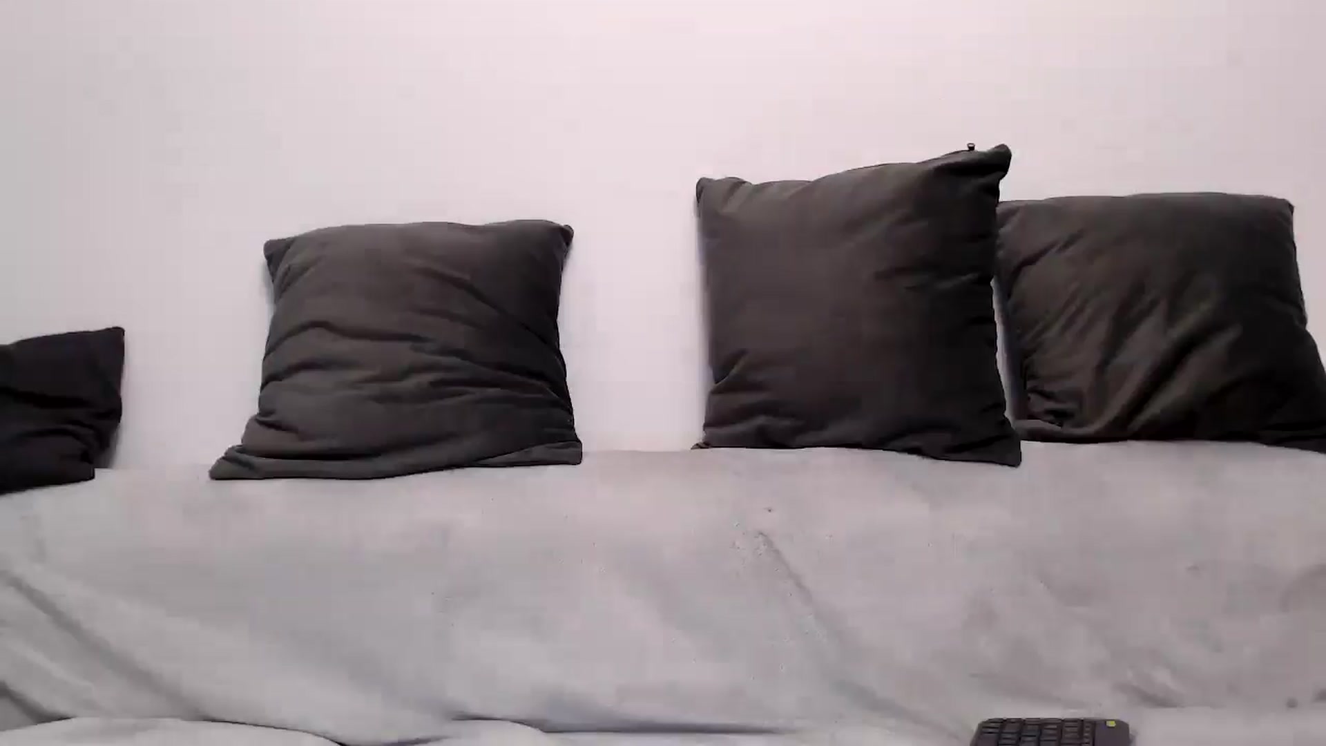 Gallery image thumbnail from MissDivinna's myfreecams stream on, 05/04/2026, 24:37 image 14 of 20