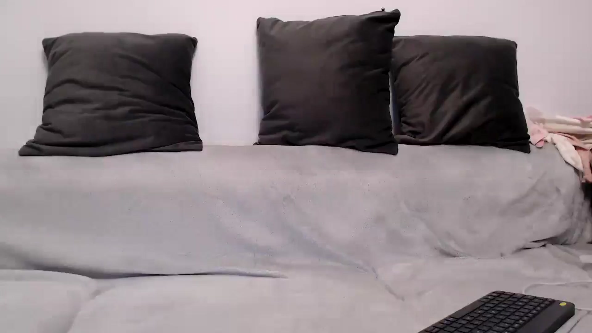 Gallery image thumbnail from MissDivinna's myfreecams stream on, 05/04/2026, 24:37 image 5 of 20