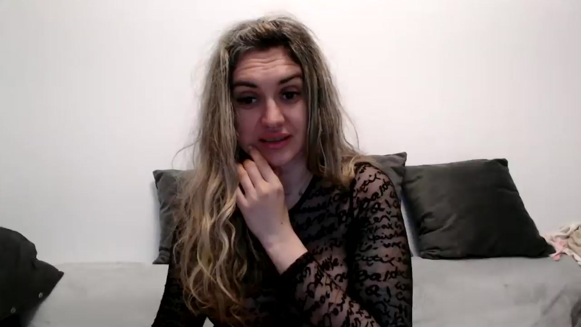 Gallery image thumbnail from MissDivinna's myfreecams stream on, 05/05/2026, 02:42 image 10 of 20