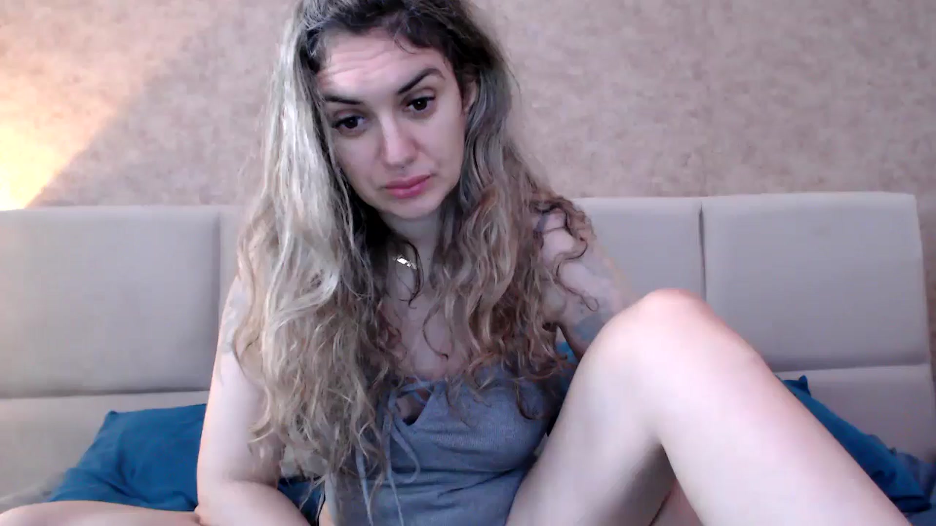 Gallery image thumbnail from MissDivinna's myfreecams stream on, 05/11/2026, 06:48 image 1 of 20