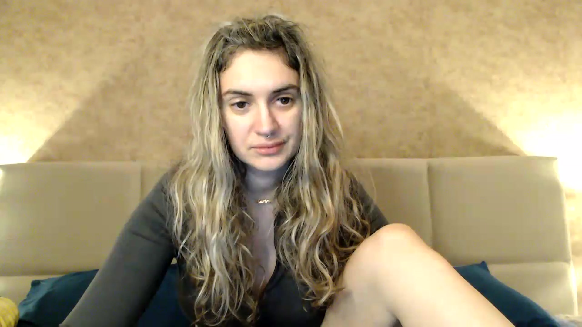 Gallery image thumbnail from MissDivinna's myfreecams stream on, 05/15/2026, 21:30 image 14 of 20
