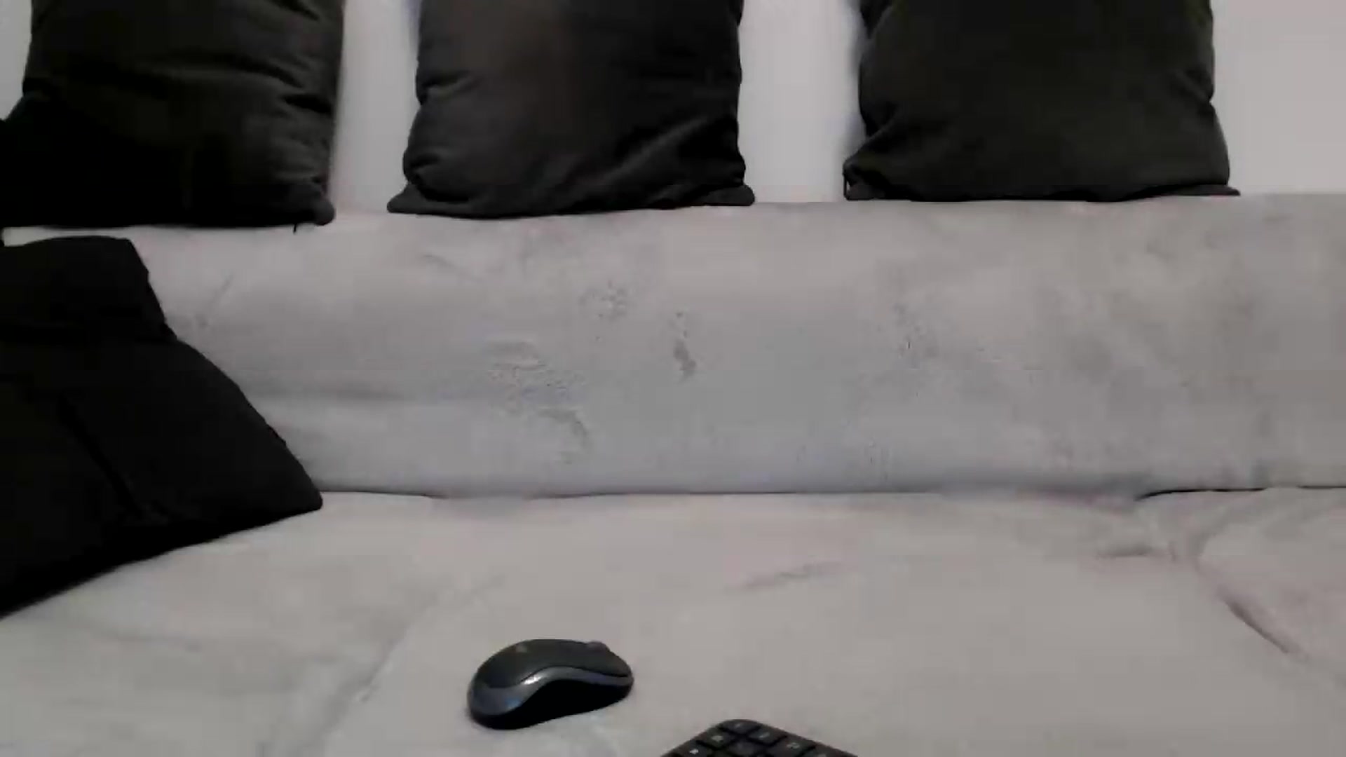 Gallery image thumbnail from MissDivinna's myfreecams stream on, 05/19/2026, 22:18 image 6 of 20