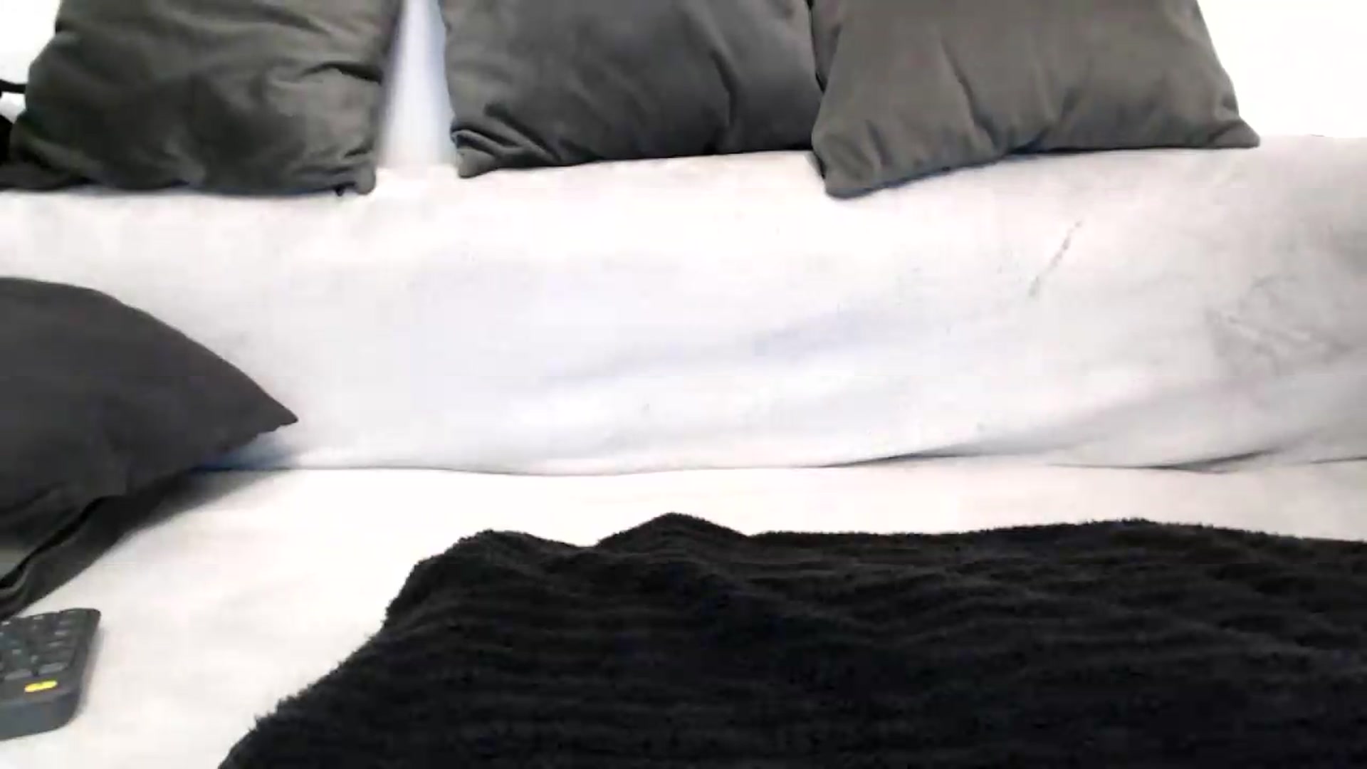 Gallery image thumbnail from MissDivinna's myfreecams stream on, 05/20/2026, 23:49 image 2 of 20