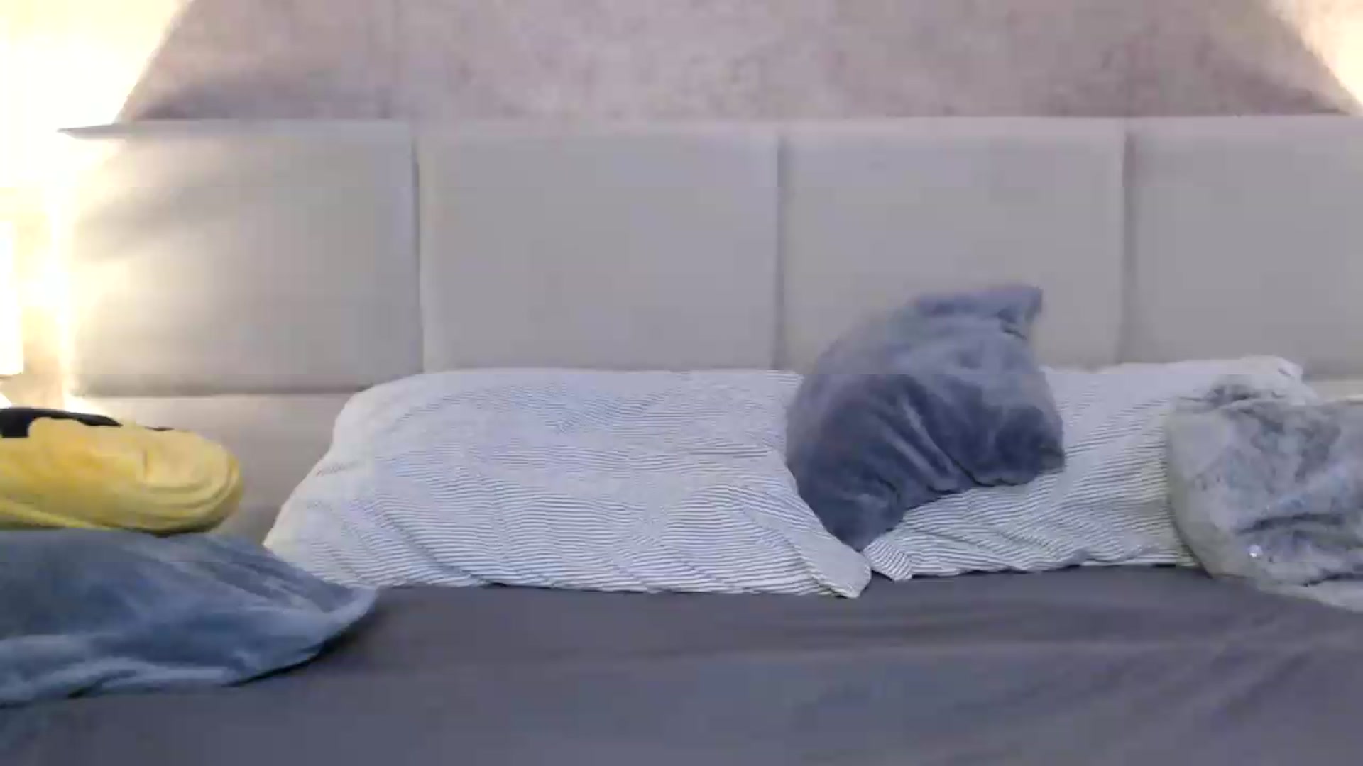 Gallery image thumbnail from MissDivinna's myfreecams stream on, 05/23/2026, 22:23 image 1 of 20