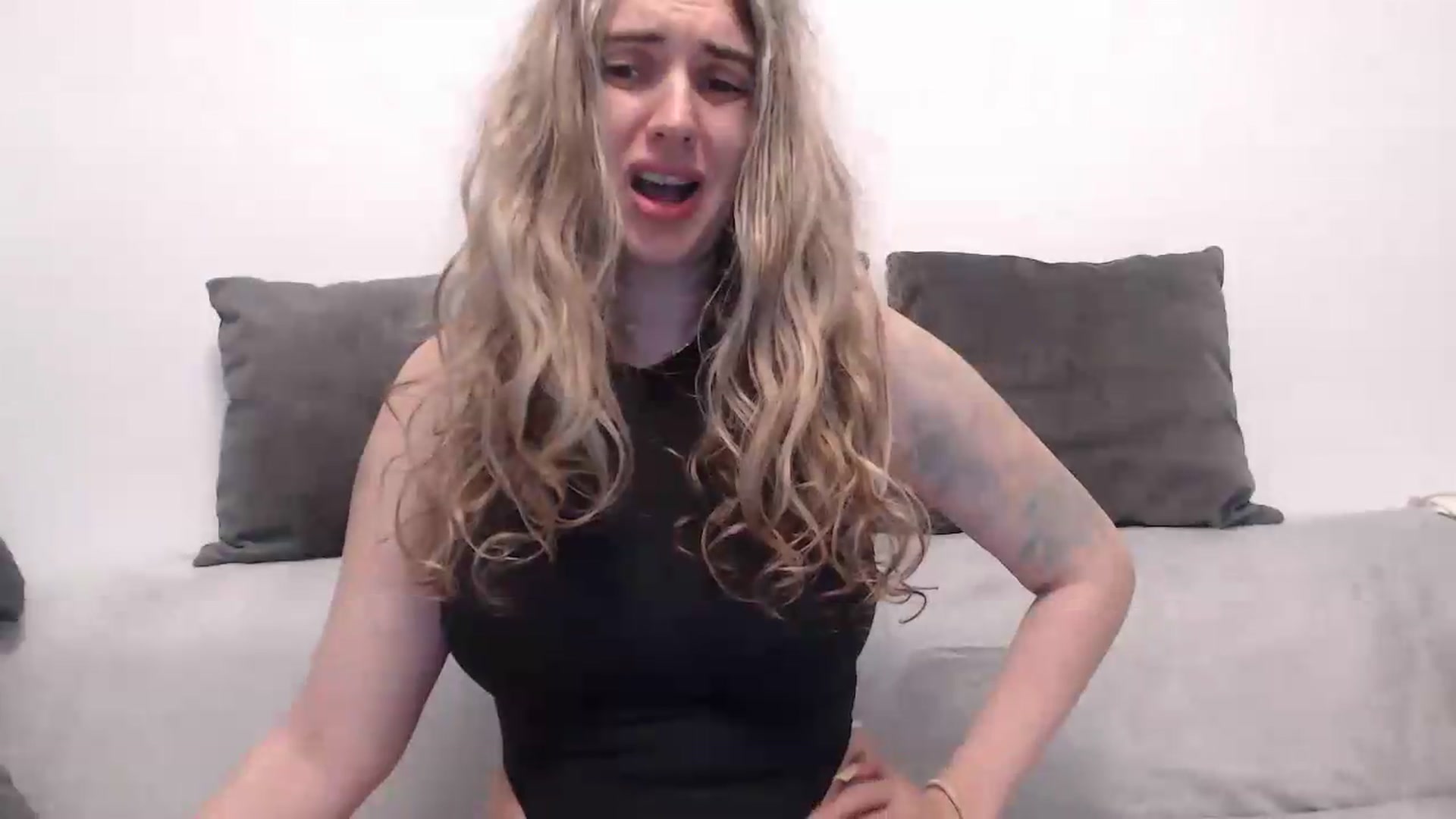 Gallery image thumbnail from MissDivinna's myfreecams stream on, 05/29/2026, 22:51 image 13 of 20