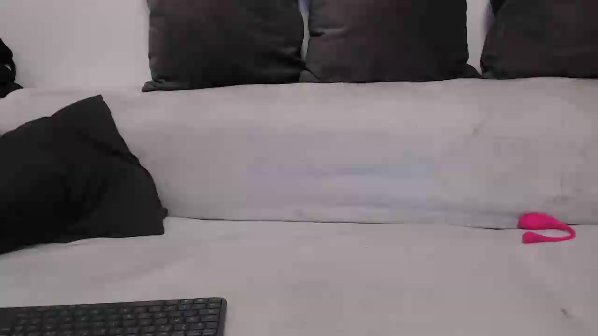 Gallery image thumbnail from MissDivinna's myfreecams stream on, 05/30/2026, 02:02 image 1 of 20