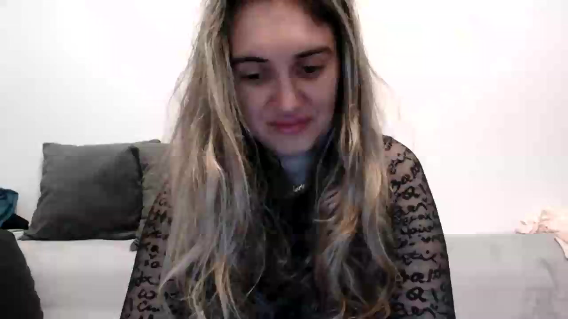 Gallery image thumbnail from MissDivinna's myfreecams stream on, 05/31/2026, 23:22 image 6 of 20