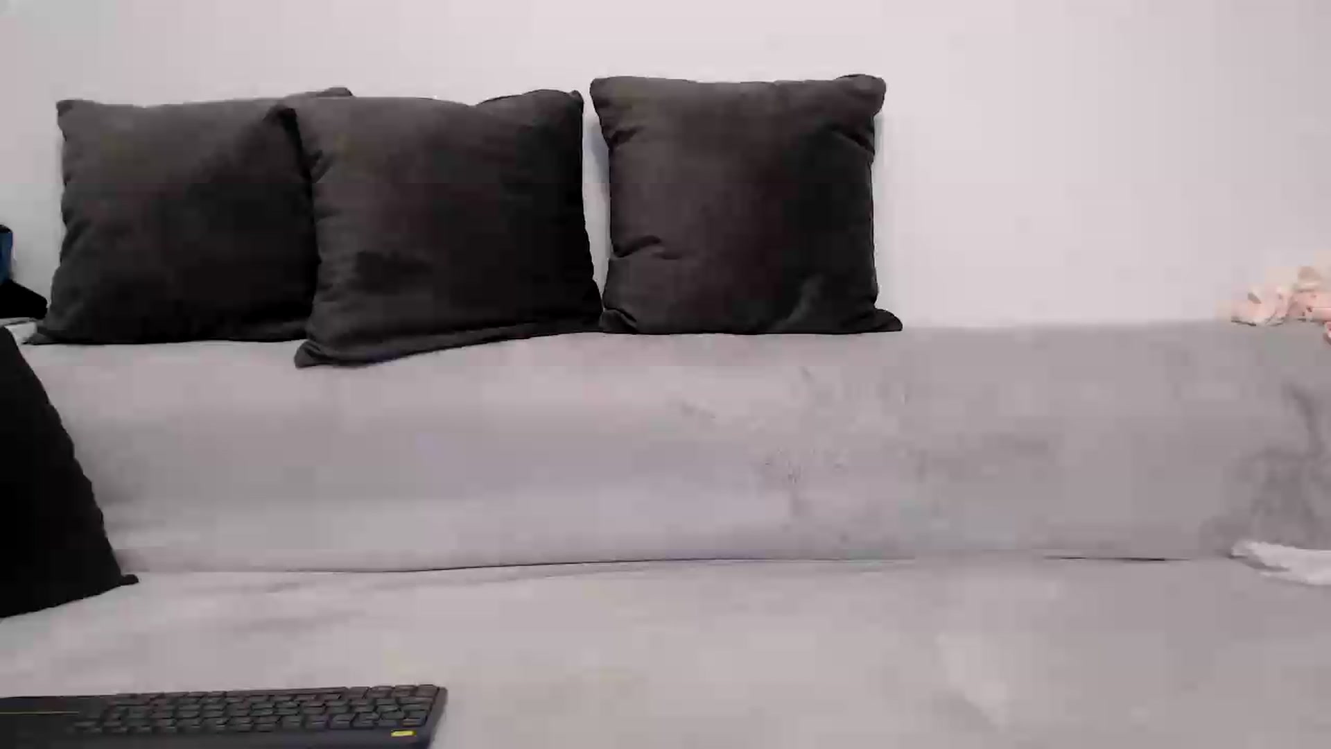 Gallery image thumbnail from MissDivinna's myfreecams stream on, 05/31/2026, 23:22 image 11 of 20