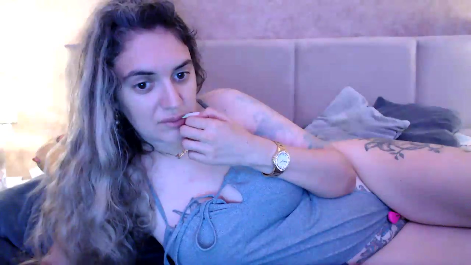 Gallery image thumbnail from MissDivinna's myfreecams stream on, 07/19/2026, 23:04 image 7 of 20