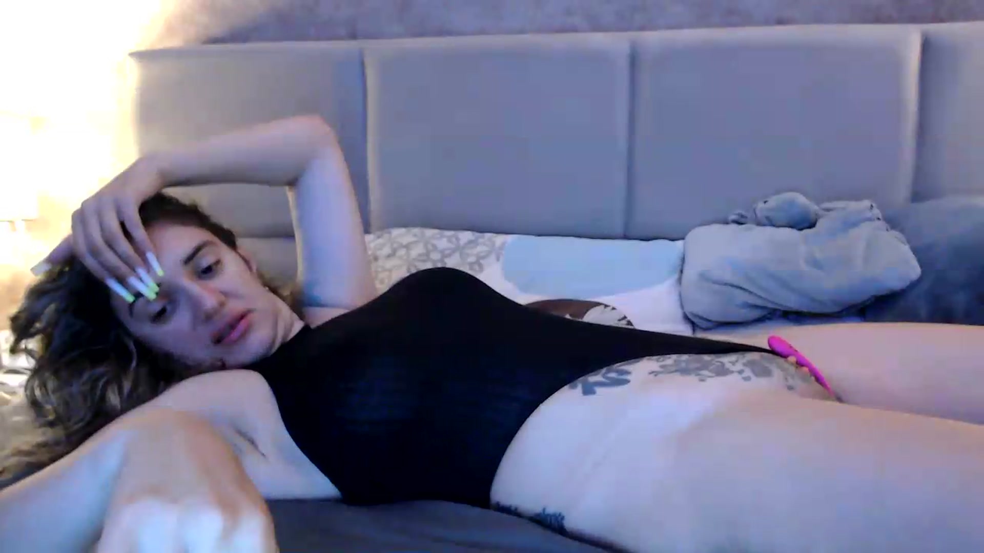 Gallery image thumbnail from MissDivinna's myfreecams stream on, 07/21/2026, 24:22 image 3 of 20