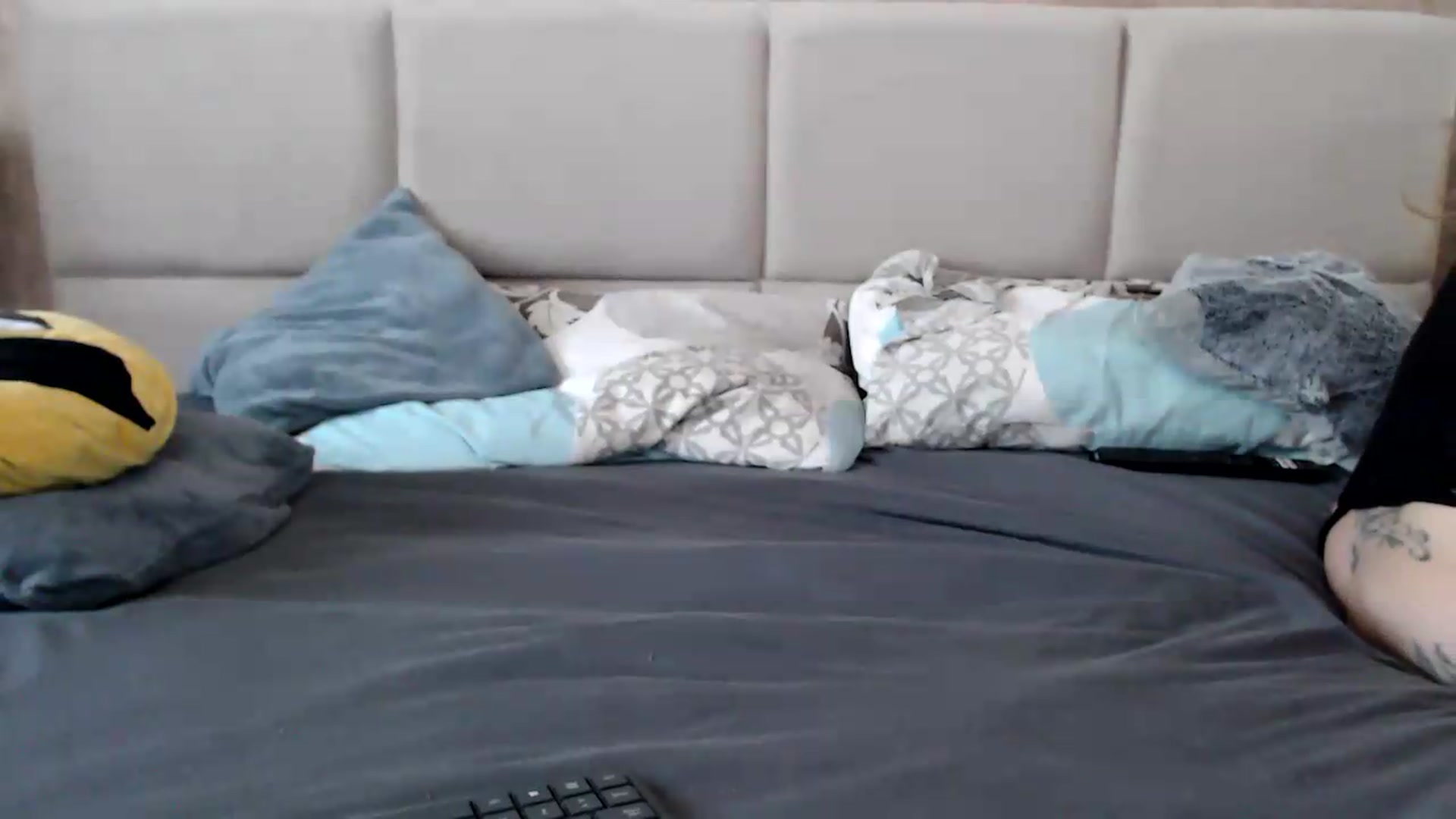 Gallery image thumbnail from MissDivinna's myfreecams stream on, 07/24/2026, 05:51 image 9 of 20